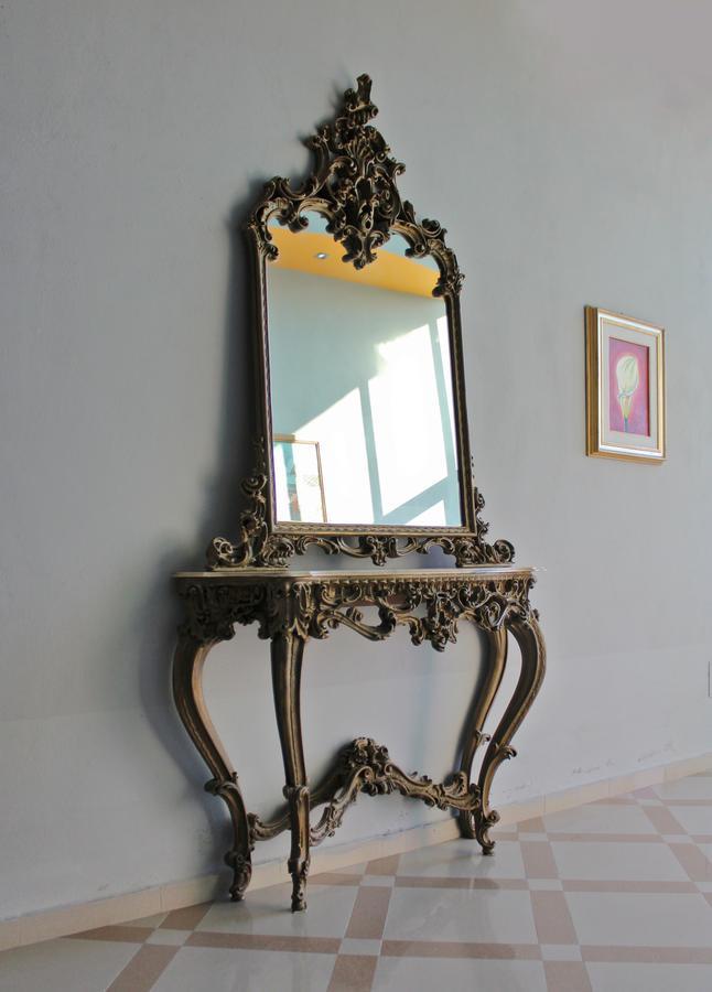 Risus Hotel Golem  Bagian luar foto